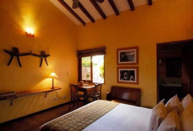 Sazagua Hotel Boutique Fonda Central Exterior photo